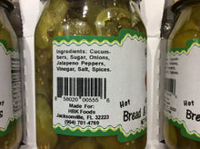 Load image into Gallery viewer, all natural spicy hot bread and butter pickles ingredients