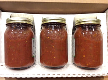 Load image into Gallery viewer, four pepper salsa 3 pack in gift box back of jar view