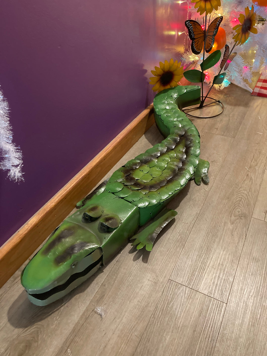 Alligator 3 1/2 ft Long - Metal Yard Art